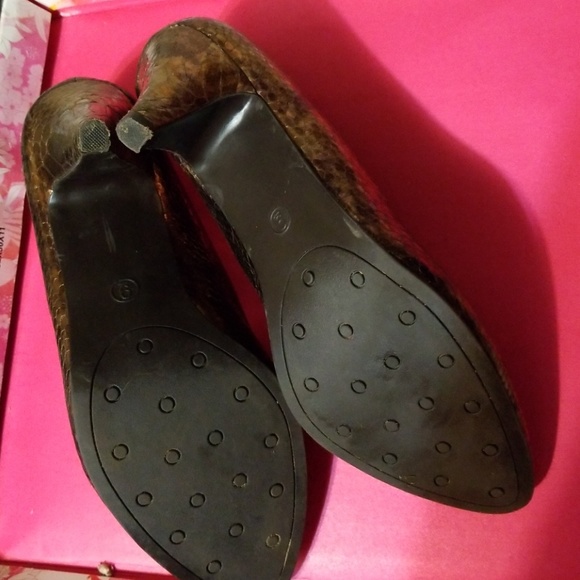 Massimo 9M Brown reptile snake patterned pumps - Picture 5 of 6